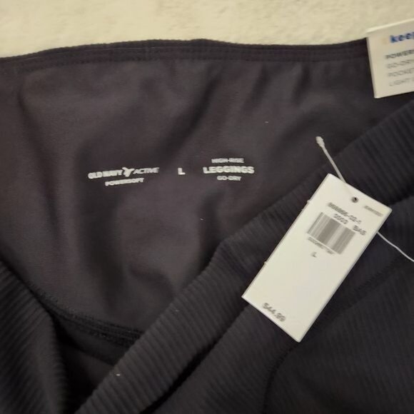 Old Navy Active Large High-Rise Leggings Go Dry Black - Picture 2 of 6